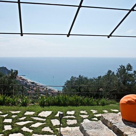 Casa Vacanze A Lea L'Ua فينالي ليغوري المظهر الخارجي الصورة