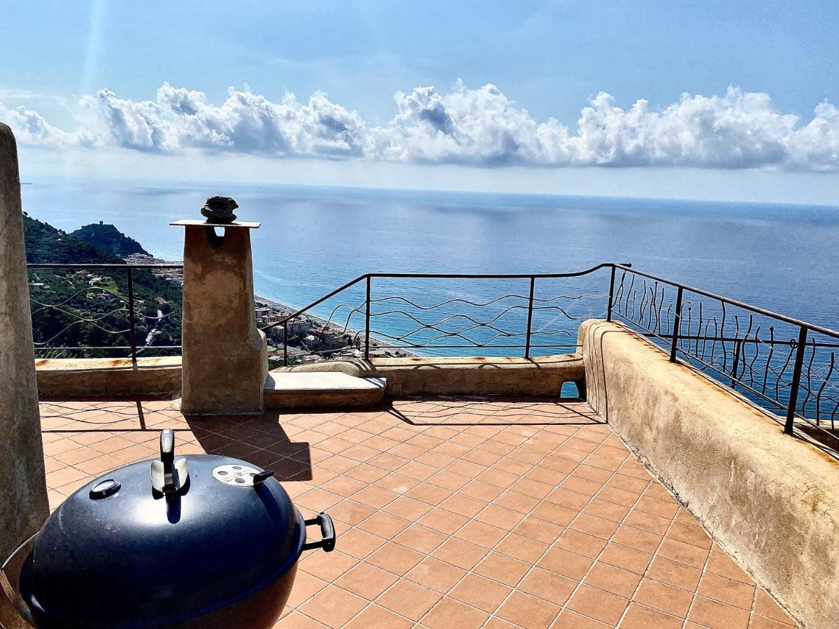 Casa Vacanze A Lea L'Ua فينالي ليغوري المظهر الخارجي الصورة